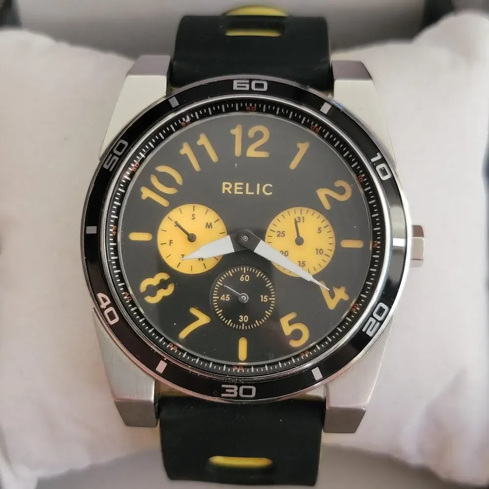 Vintage Relic ZR-15568 Mens Watch Steel Case Black Yellow Dial Silicone Strap